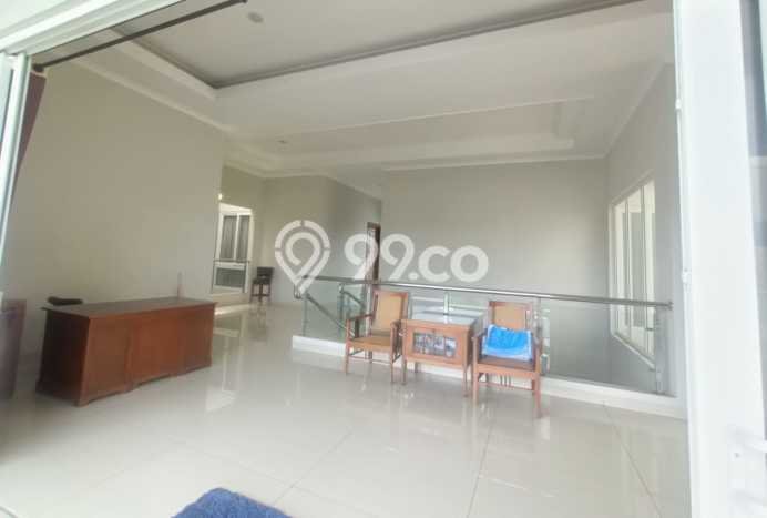 Hunian Mewah LB 750m2 Siap Huni Desain Elegan di Graha Padma, Semarang Hunian Mewah LB 750m2 Siap Huni Desain Elegan di Graha Padma, Semarang