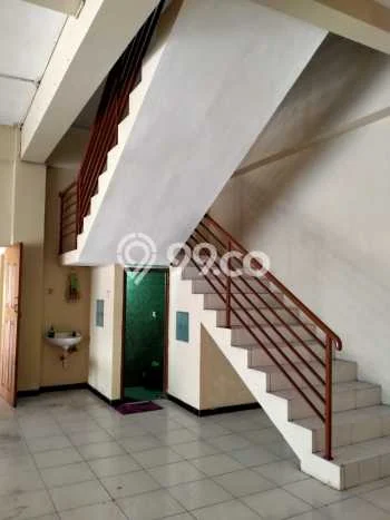 Ruko Bagus Dijual LB 300m2 Lokasi Strategis Semarang Area Cocok untuk Bisnis Ruko Bagus Dijual LB 300m2 Lokasi Strategis Semarang Area Cocok untuk Bisnis