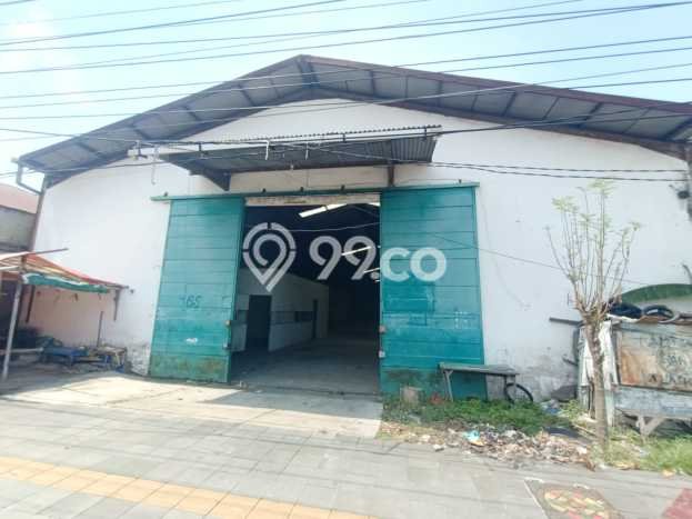 Gudang Disewakan Kawasan Kuningan, Luas 1300m², Area Strategis, Ready Usaha Gudang Disewakan Kawasan Kuningan, Luas 1300m², Area Strategis, Ready Usaha