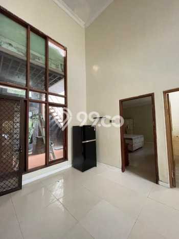 Disewakan! Rumah 3 Kamar Tidur &
3 Kamar Mandi di Kedungmundu, Semarang Disewakan! Rumah 3 Kamar Tidur &
3 Kamar Mandi di Kedungmundu, Semarang