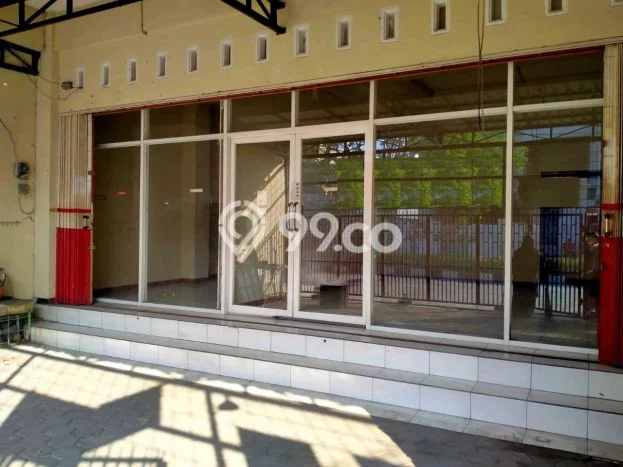 Ruko Bagus Dijual LB 300m2 Lokasi Strategis Semarang Area Cocok untuk Bisnis Ruko Bagus Dijual LB 300m2 Lokasi Strategis Semarang Area Cocok untuk Bisnis