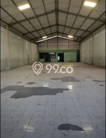 Area Ramai! Gudang Dijual di Semarang Timur untuk Bisnis Luas Bangunan 700m2 Area Ramai! Gudang Dijual di Semarang Timur untuk Bisnis Luas Bangunan 700m2