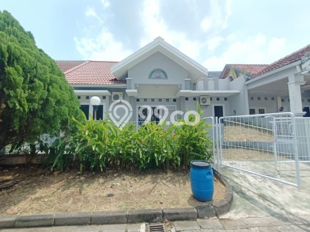 Rumah sewa siap pakai 3 Kamar Tidur di Graha Padma, Semarang Rumah sewa siap pakai 3 Kamar Tidur di Graha Padma, Semarang