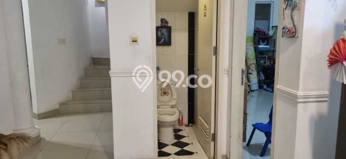 Dijual Rumah Luas Elegan Dengan View Eksklusif di Gading Serpong, Tangerang Dijual Rumah Luas Elegan Dengan View Eksklusif di Gading Serpong, Tangerang
