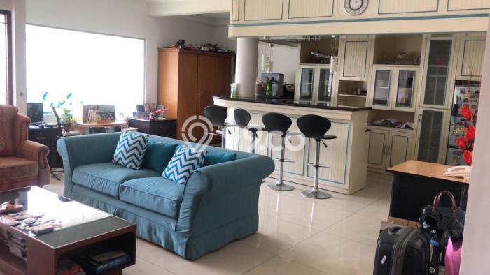 Rumah Mewah Dijual LT 360m2 di Serpong, Tangerang Selatan Rumah Mewah Dijual LT 360m2 di Serpong, Tangerang Selatan