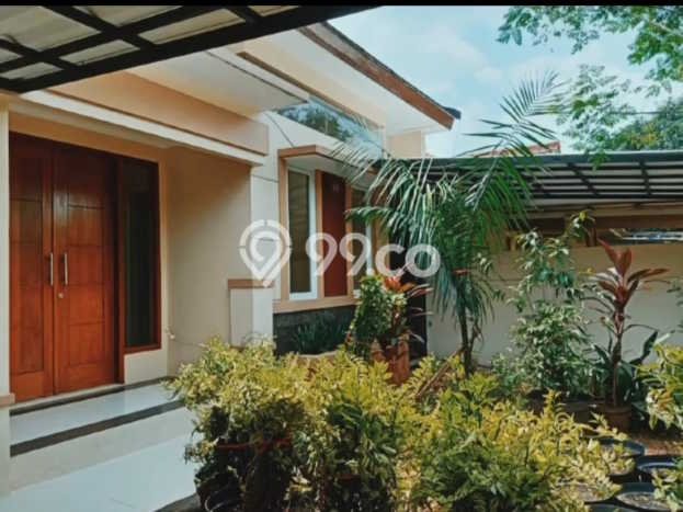 Rumah Luxury Modern Tanpa Renovasi di BSD Tangerang Rumah Luxury Modern Tanpa Renovasi di BSD Tangerang