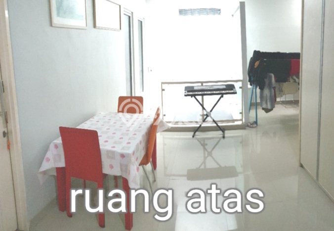 Rumah Elit Modern Siap Huni di BSD City Tangerang Rumah Elit Modern Siap Huni di BSD City Tangerang