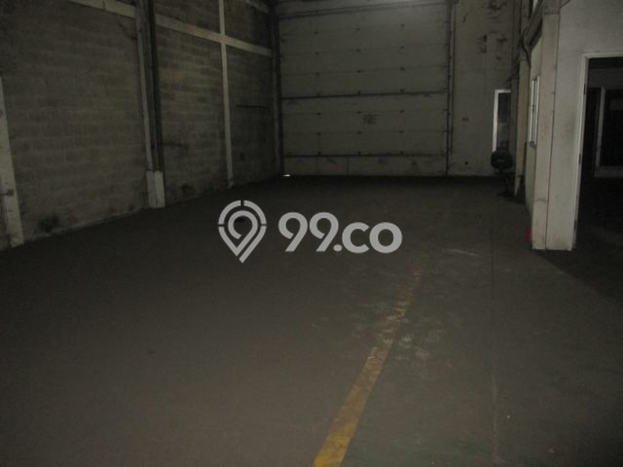 Unit Gudang Dijual di BSD Tangerang Selatan Luas Tanah 840m2, Luas Bangunan 300m2 Unit Gudang Dijual di BSD Tangerang Selatan Luas Tanah 840m2, Luas Bangunan 300m2