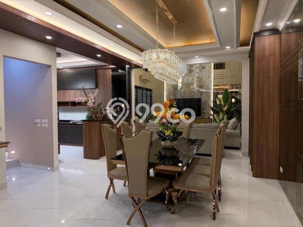Rumah Elit LB 297m2 Siap Pakai Desain Elegan di BSD City, Tangerang Rumah Elit LB 297m2 Siap Pakai Desain Elegan di BSD City, Tangerang