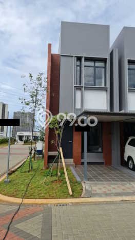 Hunian Nyaman Asri 2 KT Siap Huni di BSD City Tangerang Hunian Nyaman Asri 2 KT Siap Huni di BSD City Tangerang