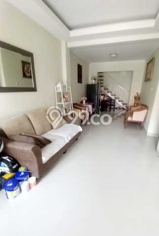 Rumah Minimalis 4 KT di Lippo Karawaci Tangerang Semi Furnished Rumah Minimalis 4 KT di Lippo Karawaci Tangerang Semi Furnished