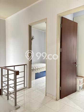 Rumah Modern 4 KT di BSD City Tangerang Semi Furnished Rumah Modern 4 KT di BSD City Tangerang Semi Furnished