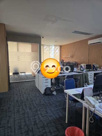 Kantor Dijual di Tangerang LT 198m2 & LB 738m2 Lokasi Terbaik! Kantor Dijual di Tangerang LT 198m2 & LB 738m2 Lokasi Terbaik!