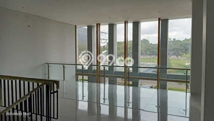 Disewakan Kantor di Kawasan Ramai BSD City Luas 595m2 Disewakan Kantor di Kawasan Ramai BSD City Luas 595m2