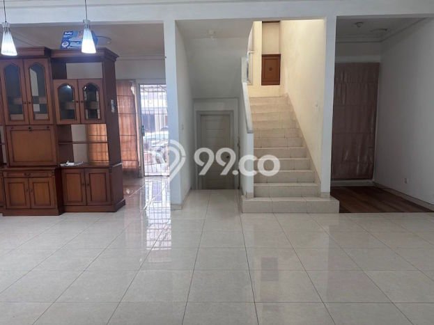 Hunian Mewah Siap Huni LT 250m2 di Serpong Utara, Tangerang Selatan Hunian Mewah Siap Huni LT 250m2 di Serpong Utara, Tangerang Selatan