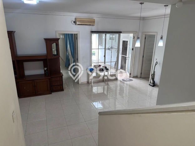 Hunian Mewah Siap Huni LT 250m2 di Serpong Utara, Tangerang Selatan Hunian Mewah Siap Huni LT 250m2 di Serpong Utara, Tangerang Selatan