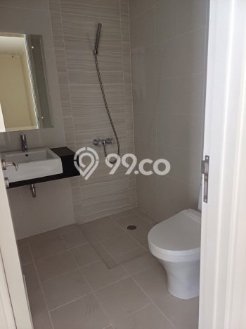 Dijual Rumah Luas Elegan Dengan View Cantik di Gading Serpong, Tangerang Dijual Rumah Luas Elegan Dengan View Cantik di Gading Serpong, Tangerang