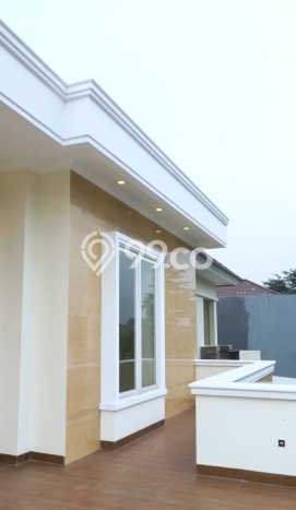 For Sale Rumah Mewah Exclusive di Serpong Utara, Tangerang Selatan For Sale Rumah Mewah Exclusive di Serpong Utara, Tangerang Selatan