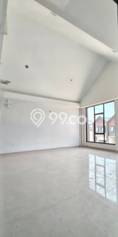 Gudang Dijual di Prime Area Jakarta Utara Luas 270m2 Gudang Dijual di Prime Area Jakarta Utara Luas 270m2