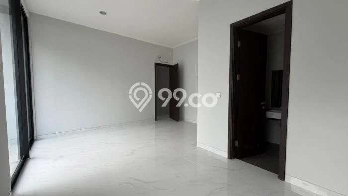 Rumah Mewah LB 250m2 Siap Pakai Desain Elegan di Pantai Indah Kapuk 2, Jakarta Utara Rumah Mewah LB 250m2 Siap Pakai Desain Elegan di Pantai Indah Kapuk 2, Jakarta Utara