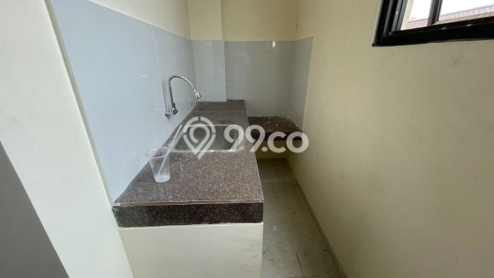 FOR RENT! Ruko di Kemanggisan Cocok untuk Bisnis 236m2 FOR RENT! Ruko di Kemanggisan Cocok untuk Bisnis 236m2
