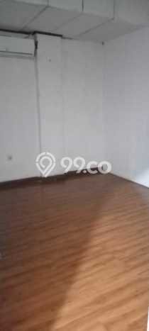 Dijual! Ruko di Roxy Jakarta Pusat LT 149m2 / LB 289m2 Kawasan Bisnis Dijual! Ruko di Roxy Jakarta Pusat LT 149m2 / LB 289m2 Kawasan Bisnis