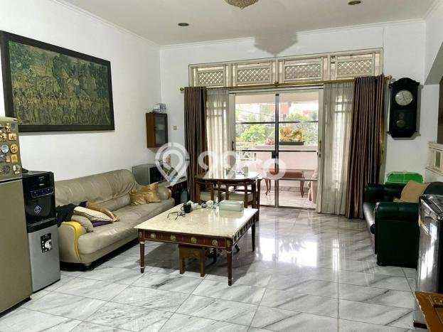 Hunian Elit LB 320m2 Siap Pakai Desain Elegan di Ragunan, Jakarta Selatan Hunian Elit LB 320m2 Siap Pakai Desain Elegan di Ragunan, Jakarta Selatan