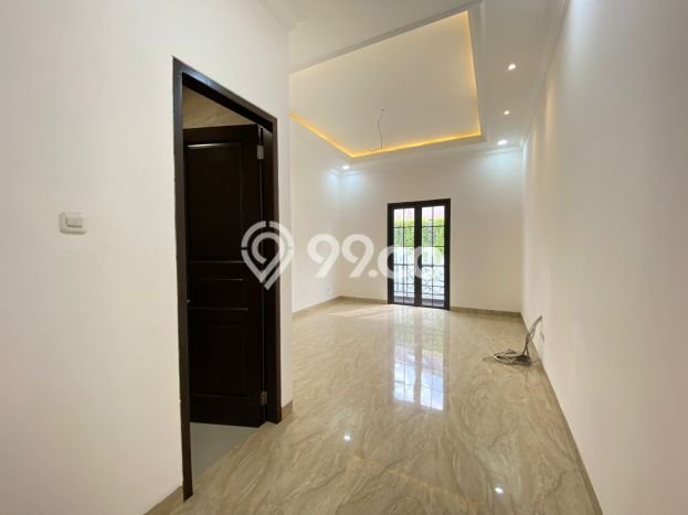 Jual Rumah Mewah Elegan Dengan View Eksklusif di Pondok Bambu, Jakarta Timur Jual Rumah Mewah Elegan Dengan View Eksklusif di Pondok Bambu, Jakarta Timur