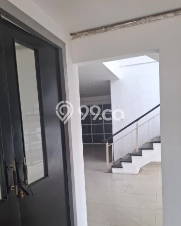 Rumah Luxury Modern Siap Huni di Pluit Jakarta Utara Rumah Luxury Modern Siap Huni di Pluit Jakarta Utara