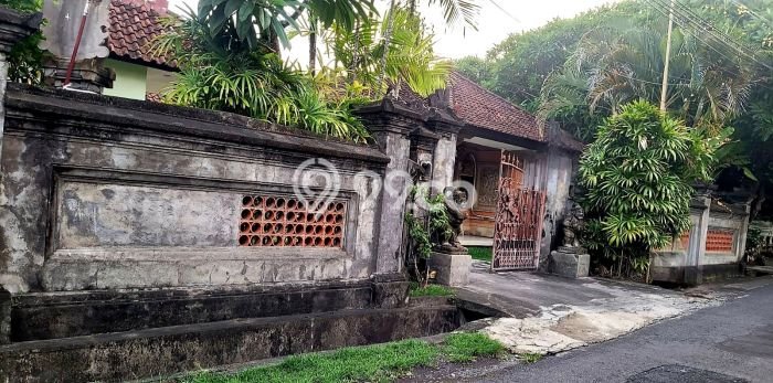 Rumah Luxury Modern Siap Huni di Renon Denpasar Rumah Luxury Modern Siap Huni di Renon Denpasar