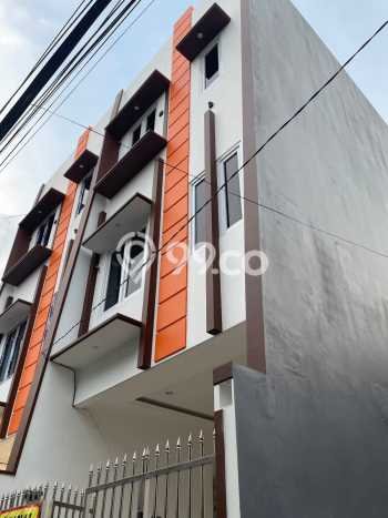 Dijual Cepat Rumah Bagus Siap Huni LB 90m2 di Johar Baru, Jakarta Pusat Dijual Cepat Rumah Bagus Siap Huni LB 90m2 di Johar Baru, Jakarta Pusat