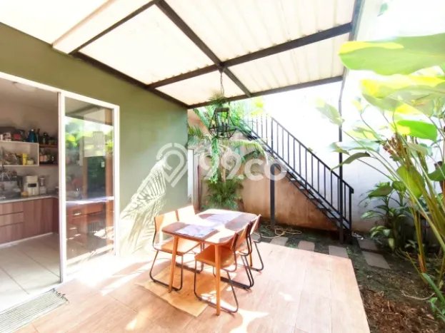 Dijual Rumah Mewah Elegan Dengan View Cantik di Summarecon Bekasi, Bekasi Dijual Rumah Mewah Elegan Dengan View Cantik di Summarecon Bekasi, Bekasi