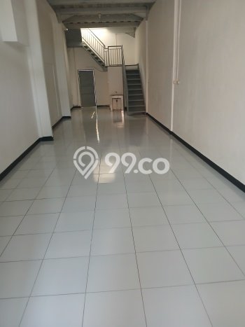 Ruko Disewa di Bekasi dengan LB 130m2 Area Komersial Ramai Ruko Disewa di Bekasi dengan LB 130m2 Area Komersial Ramai