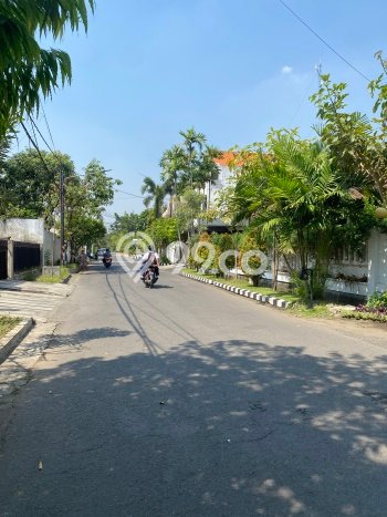 Rumah Modern 3 KT LT 392m2 di Kendangsari Rumah Modern 3 KT LT 392m2 di Kendangsari