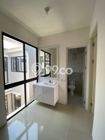 Rumah Minimalis 3 KT di Gununganyar Surabaya Semi Furnished Rumah Minimalis 3 KT di Gununganyar Surabaya Semi Furnished