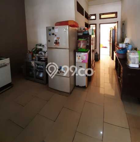 Siap Huni Rumah Mewah 5 Kamar di Rungkut Dekat ke Mana Pun Siap Huni Rumah Mewah 5 Kamar di Rungkut Dekat ke Mana Pun