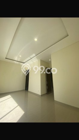 KESEMPATAN TERBAIK! Rumah Asri di , Luas 120m2m² Bangunan 180m2m² KESEMPATAN TERBAIK! Rumah Asri di , Luas 120m2m² Bangunan 180m2m²