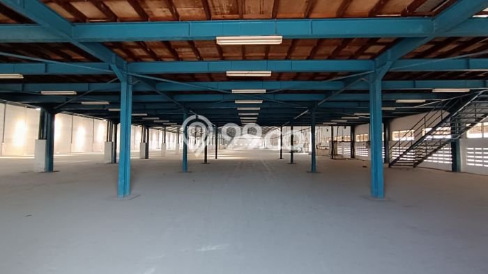 Pabrik For Rent Kawasan Waru, Luas 414m2m², Area Komersial, Akses Strategis Pabrik For Rent Kawasan Waru, Luas 414m2m², Area Komersial, Akses Strategis