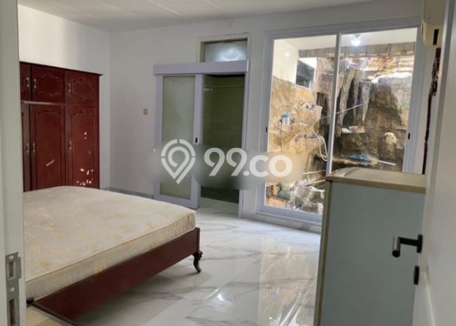 Rumah Kontrakan Surabaya LT 330m2 LB 350m2 Kawasan Raya Darmo Rumah Kontrakan Surabaya LT 330m2 LB 350m2 Kawasan Raya Darmo