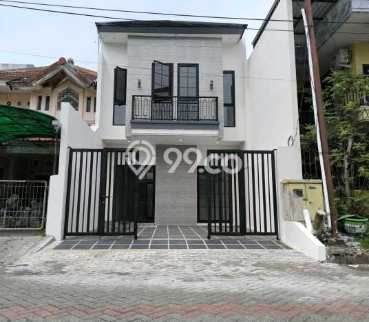 Jual Rumah Modern 4 KT di Surabaya Kota, Surabaya Jual Rumah Modern 4 KT di Surabaya Kota, Surabaya