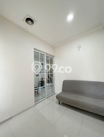 Rumah 4 KT 3 KM di Kawasan Alun-alun Contong, Surabaya Rumah 4 KT 3 KM di Kawasan Alun-alun Contong, Surabaya