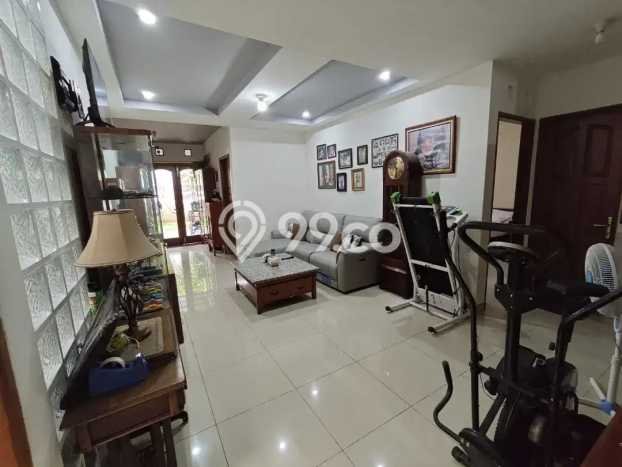 Rumah Kost Dijual di Sukajadi, Bandung, Spesifikasi 11 KT, 7 KM, 420m2 Rumah Kost Dijual di Sukajadi, Bandung, Spesifikasi 11 KT, 7 KM, 420m2