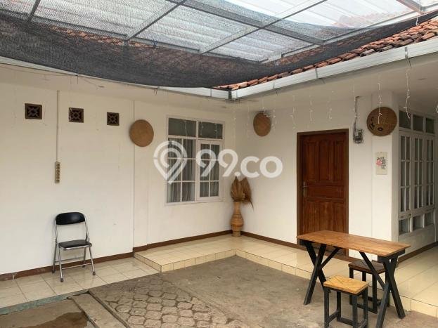 PROPERTI PILIHAN! Rumah Asri area Jatinangor, LT 130m2m² LB 90m2m² PROPERTI PILIHAN! Rumah Asri area Jatinangor, LT 130m2m² LB 90m2m²