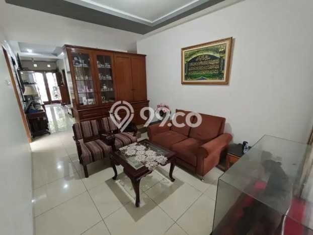 Rumah Kost Dijual di Sukajadi, Bandung, Spesifikasi 11 KT, 7 KM, 420m2 Rumah Kost Dijual di Sukajadi, Bandung, Spesifikasi 11 KT, 7 KM, 420m2