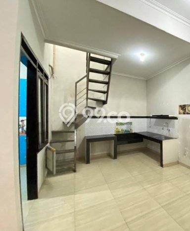 Disewakan! Rumah 2 Kamar Tidur &
2 Kamar Mandi di Moch Toha, Bandung Disewakan! Rumah 2 Kamar Tidur &
2 Kamar Mandi di Moch Toha, Bandung