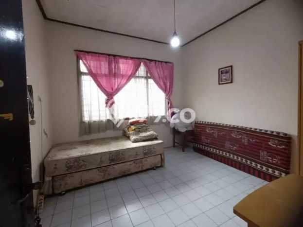 Dijual Segera Kost 5 Kamar, 5 Kamar Mandi di Jatinangor, Sumedang, Luas 102m2 Dijual Segera Kost 5 Kamar, 5 Kamar Mandi di Jatinangor, Sumedang, Luas 102m2