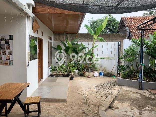 PROPERTI PILIHAN! Rumah Asri area Jatinangor, LT 130m2m² LB 90m2m² PROPERTI PILIHAN! Rumah Asri area Jatinangor, LT 130m2m² LB 90m2m²