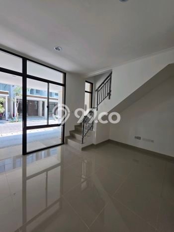 Rumah Modern 3 Kamar LT 45m2 di Pantai Indah Kapuk 2 Rumah Modern 3 Kamar LT 45m2 di Pantai Indah Kapuk 2