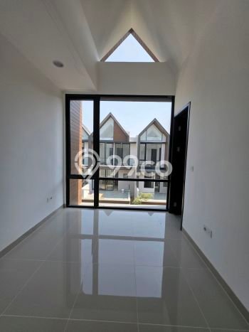 Rumah Modern 3 Kamar LT 45m2 di Pantai Indah Kapuk 2 Rumah Modern 3 Kamar LT 45m2 di Pantai Indah Kapuk 2