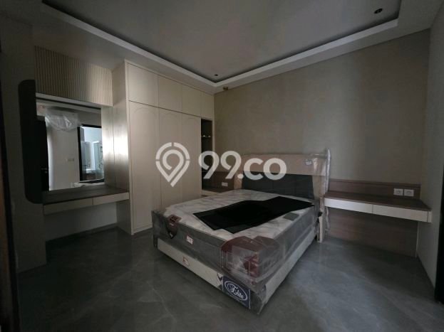 Rumah Elit LB 300m2 Siap Huni Desain Elegan di Pantai Indah Kapuk 2, Jakarta Utara Rumah Elit LB 300m2 Siap Huni Desain Elegan di Pantai Indah Kapuk 2, Jakarta Utara